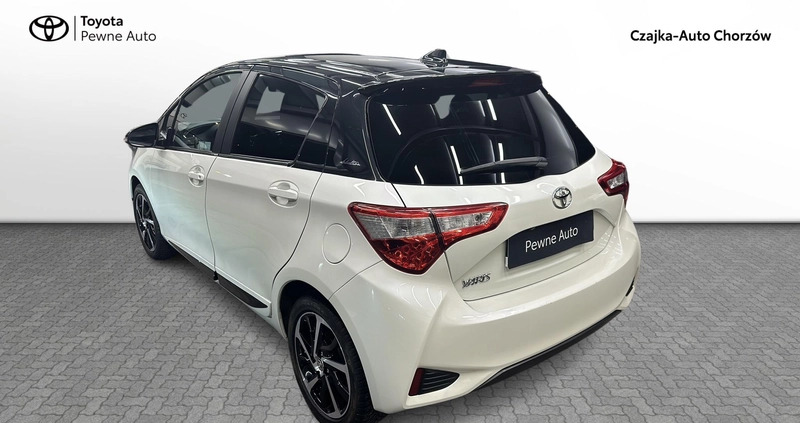 Toyota Yaris cena 54900 przebieg: 146474, rok produkcji 2019 z Dęblin małe 172